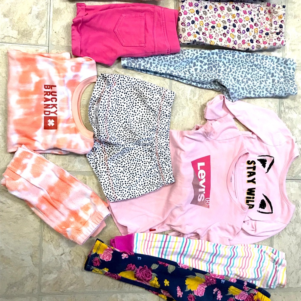 SOLD! LOT 3T Girls clothes Toddler Leggings Tee Shirts Shorts etc.